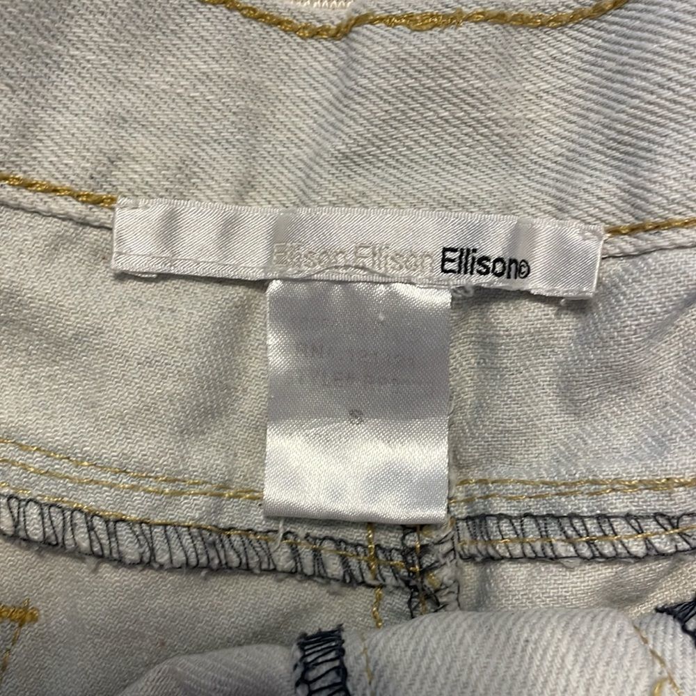 Ellison shorts small - Picture 3 of 3